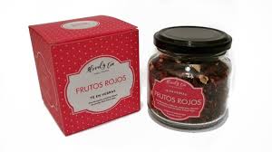 Te en hebras frutos rojos
